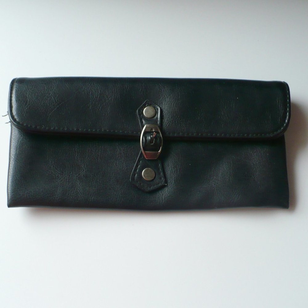 ❤️ Vintage Victoria's Secret Black Wallet